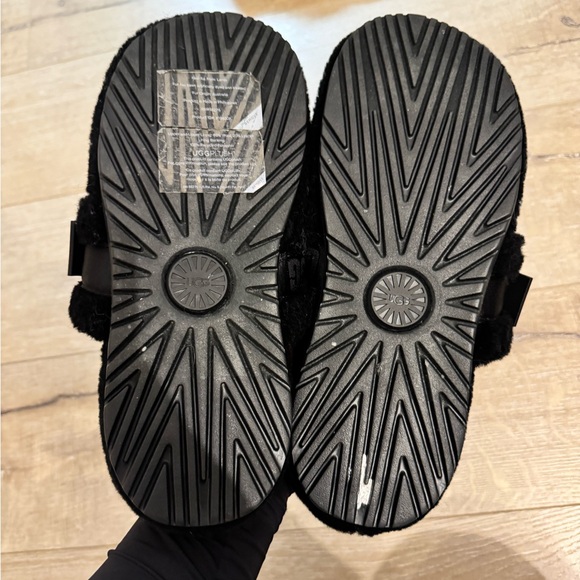 UGG Black Fuzzy Slippers - Picture 3 of 3